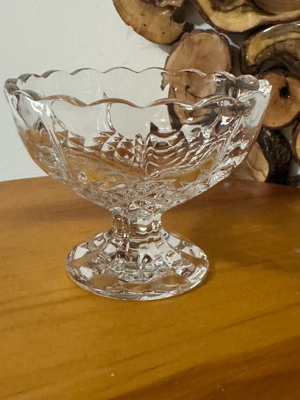 VINTAGE FOOTED CRYSTAL CANDY DISH